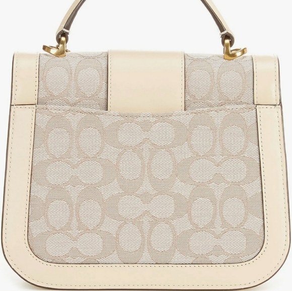 COACH - Picture 5 of 6